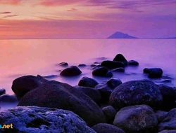 20 Contoh Puisi Keheningan Senja yang Penuh Makna