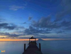 Puisi Alam Tentang Langit dan Awan yang Menggugah Perasaan