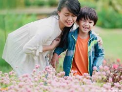 20 Contoh Puisi tentang Ibu, Segalanya yang Aku Butuhkan