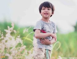 20 Contoh Puisi tentang Perjalanan Hidup Bersama Ibu